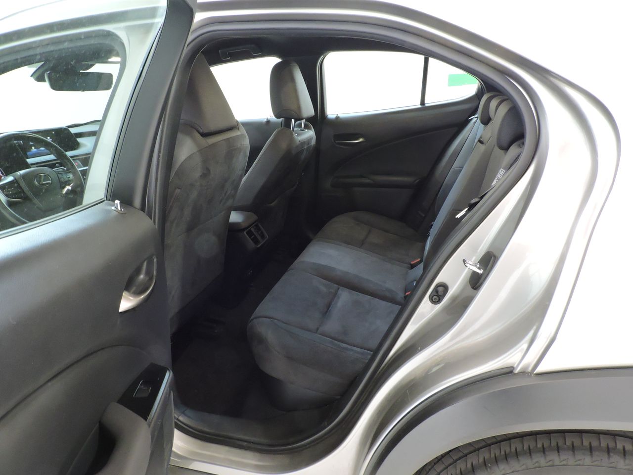 Lexus UX 250h 4x2 Business - Foto 10