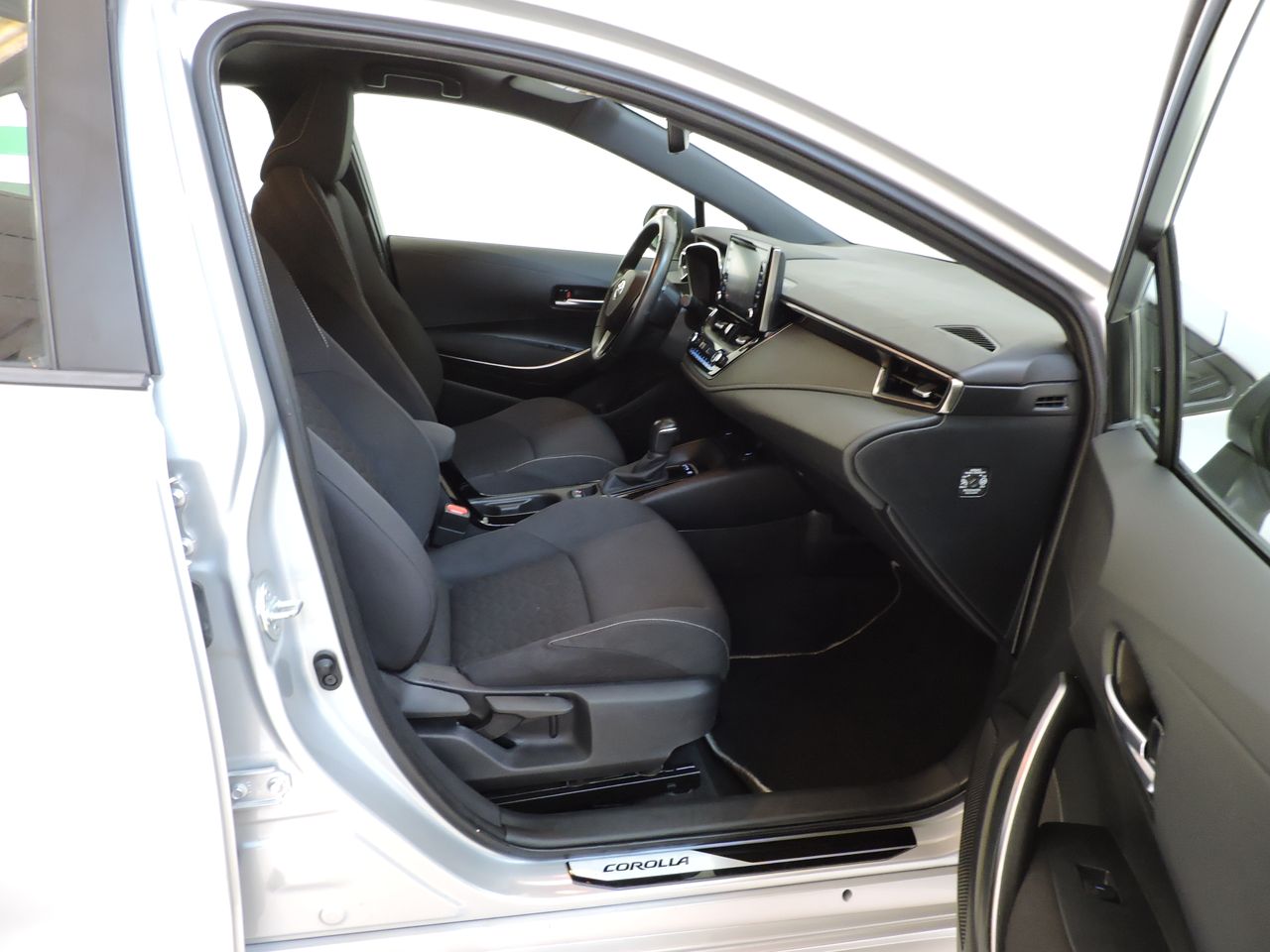 Toyota Corolla COROLLA Hybrid 122 Dynamic Business Stage Academy - Foto 10