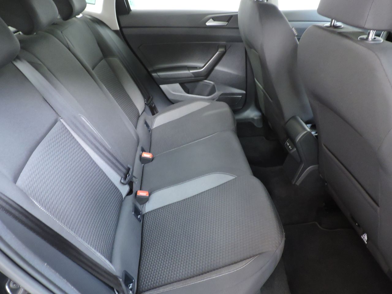 Volkswagen Polo Life 1.0 TSI 70 kW (95 CV) - Foto 12