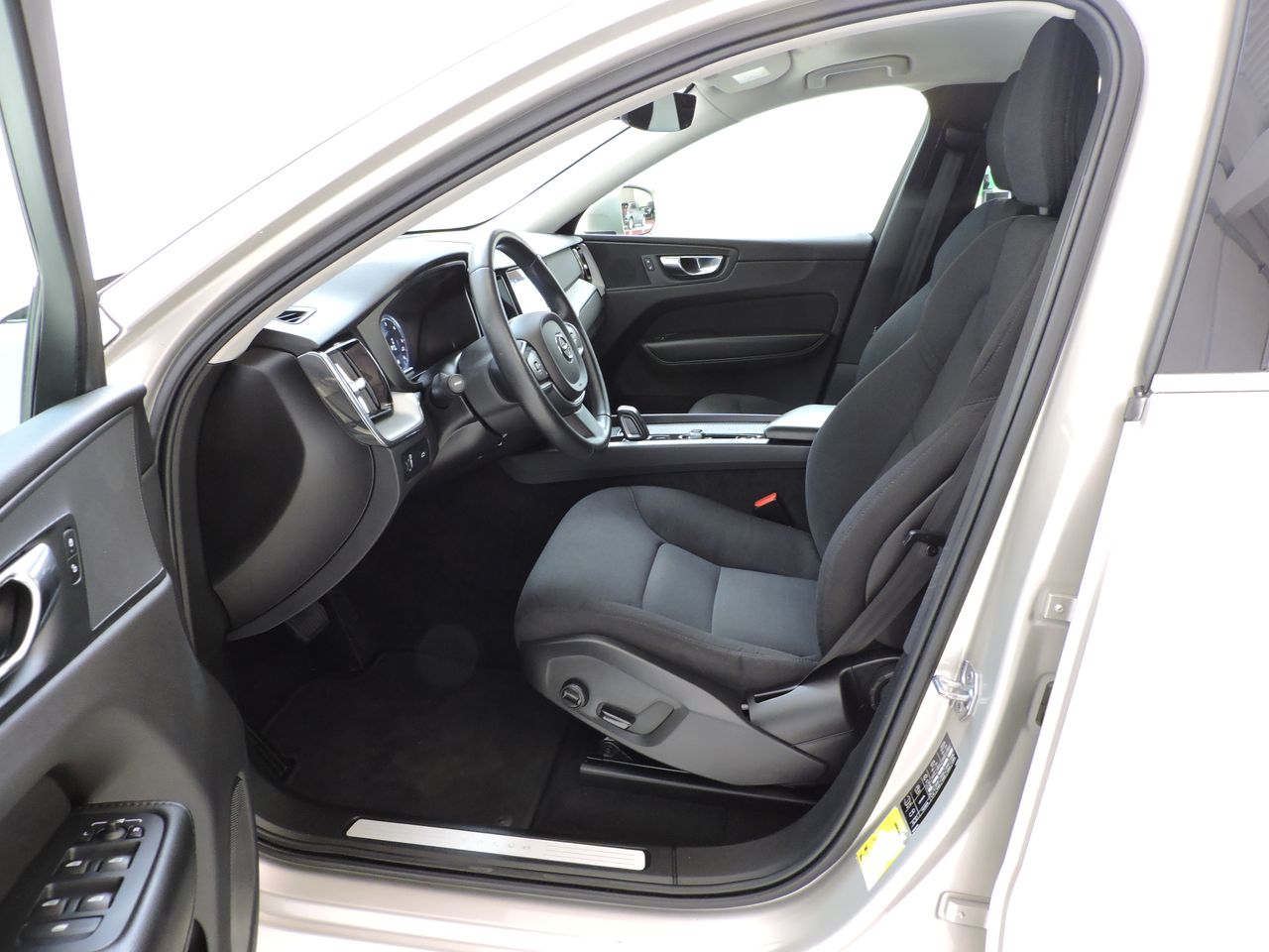 Volvo XC60 XC60 B4 D GEARTRONIC MOMENTUM PRO - Foto 9