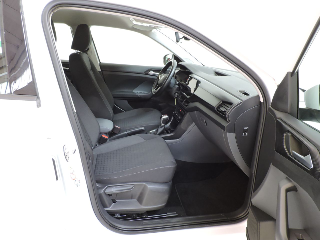 Volkswagen T-Cross Advance 1.0 TSI 81 kW (110 CV) DSG 7 vel. - Foto 10