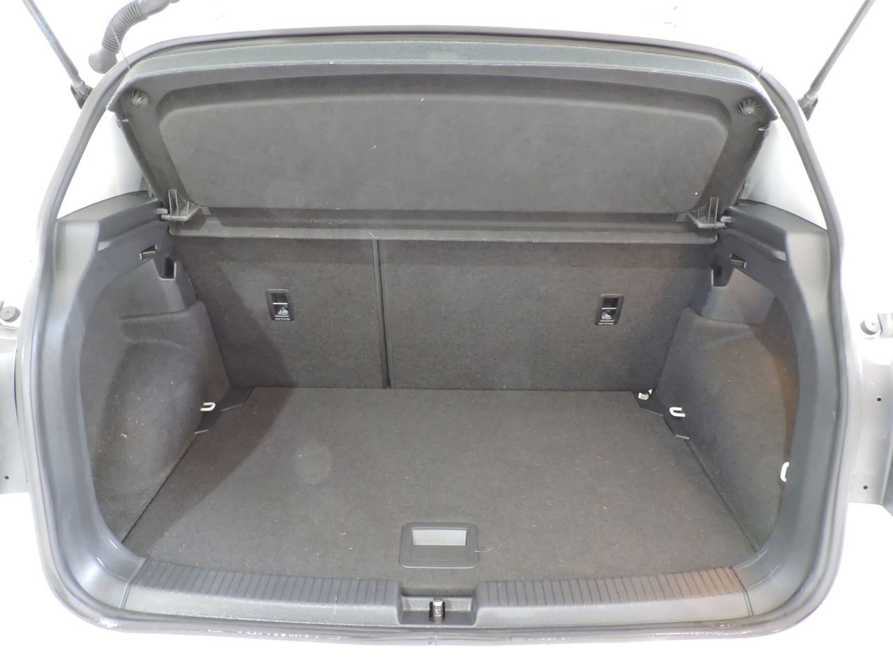 Volkswagen T-Cross Advance 1.0 TSI 81 kW (110 CV) DSG 7 vel. - Foto 14