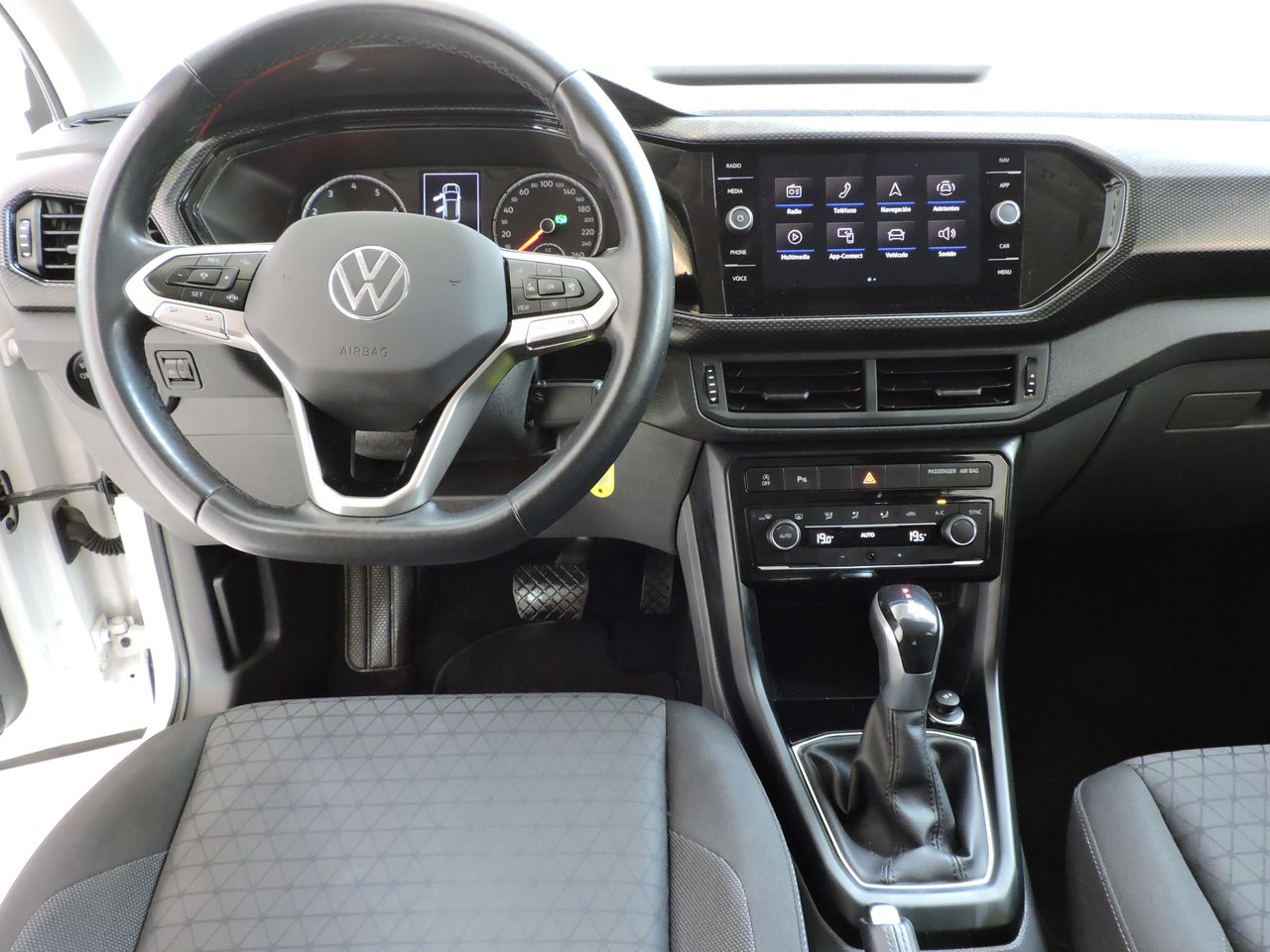 Volkswagen T-Cross Advance 1.0 TSI 81 kW (110 CV) DSG 7 vel. - Foto 8