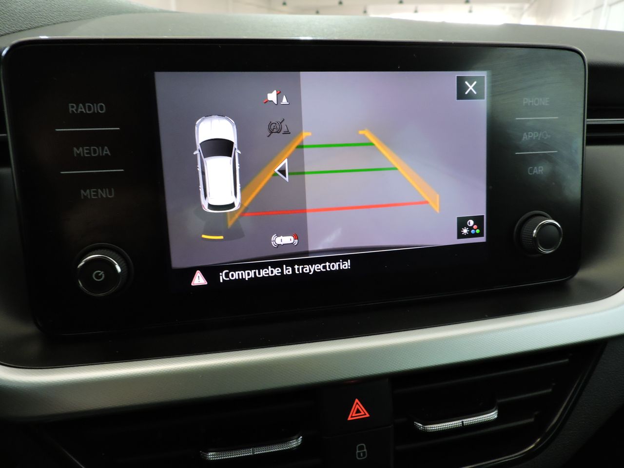 Skoda Kamiq 1.0 TSI 81 kW (110 CV) Ambition - Foto 13