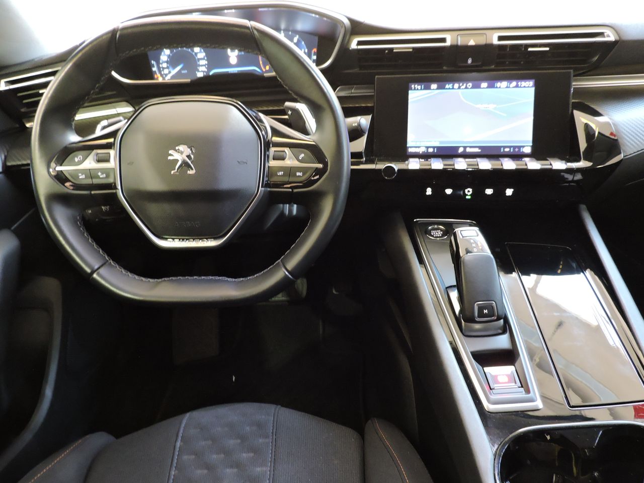 Peugeot 508 Business Line BlueHDi 130 S&S EAT8 - Foto 8