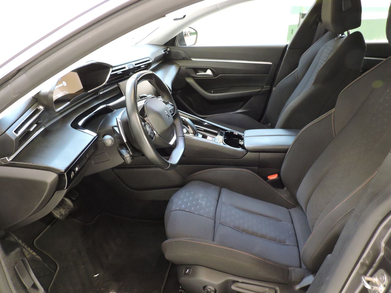 Peugeot 508 Business Line BlueHDi 130 S&S EAT8 - Foto 9