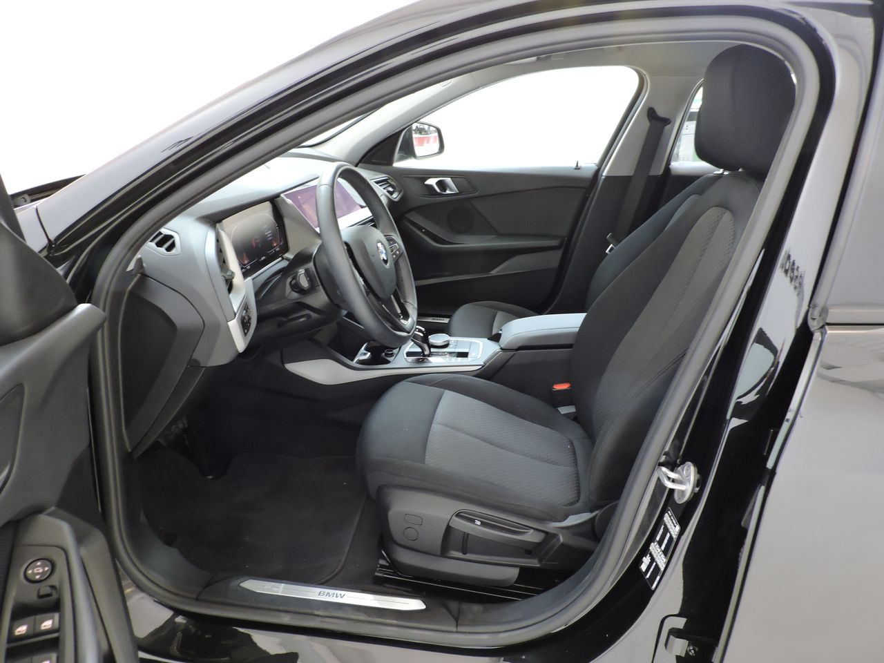 BMW Serie 1 116D ADVANTAGE - Foto 9