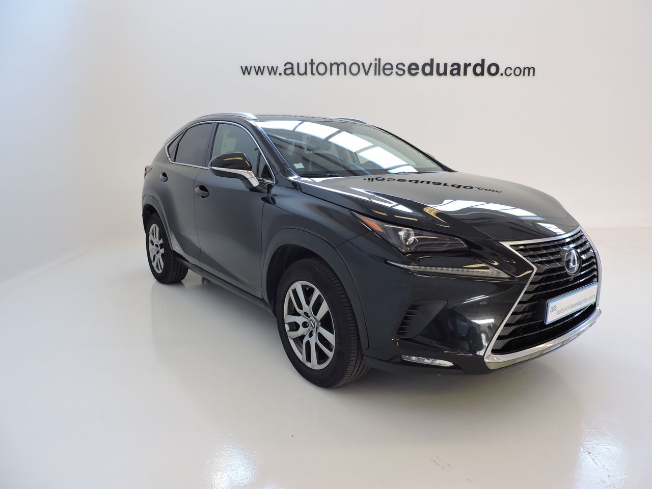Lexus NX NX 300H Luxe 4WD AUTO - Foto 4