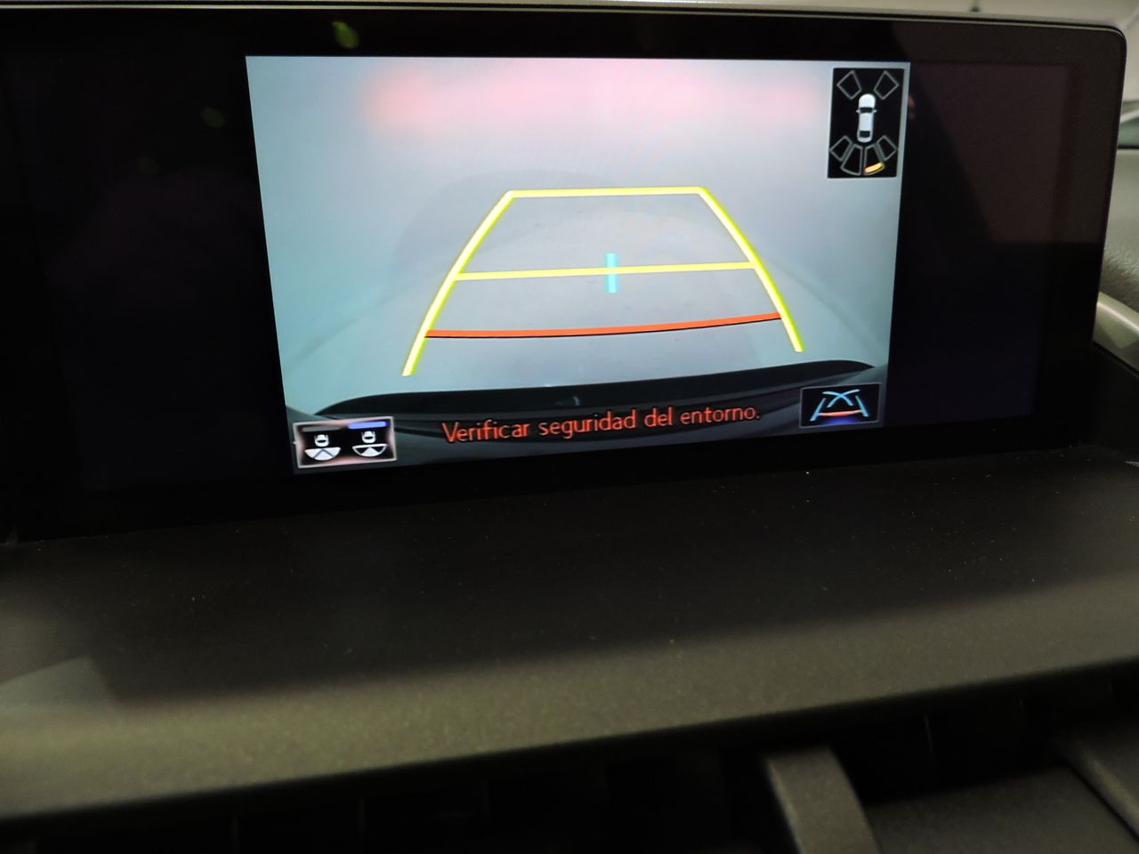 Lexus NX NX 300H Luxe 4WD AUTO - Foto 8