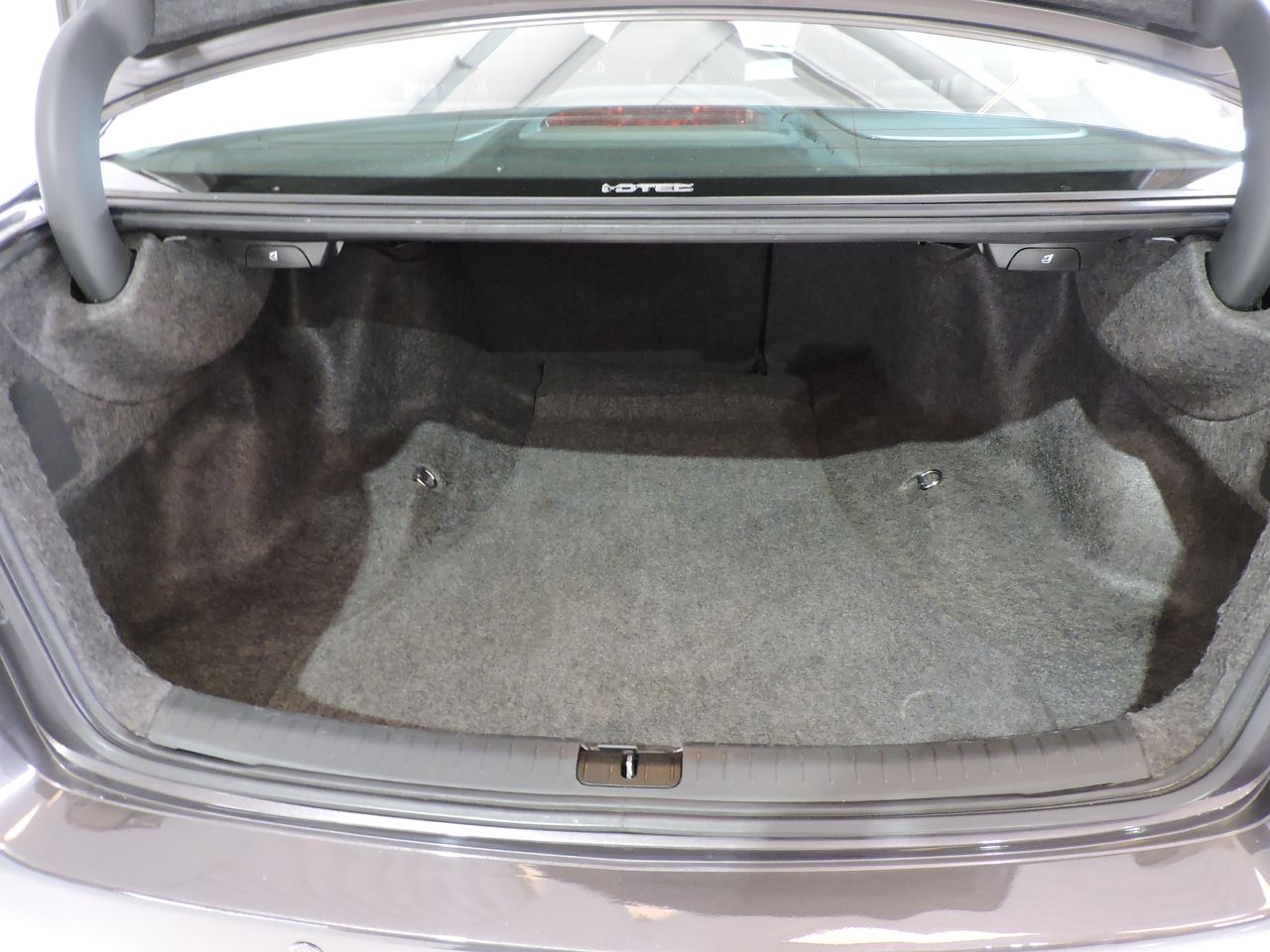 Honda Accord Sedán 2.2 i-DTEC Elegance - Foto 14