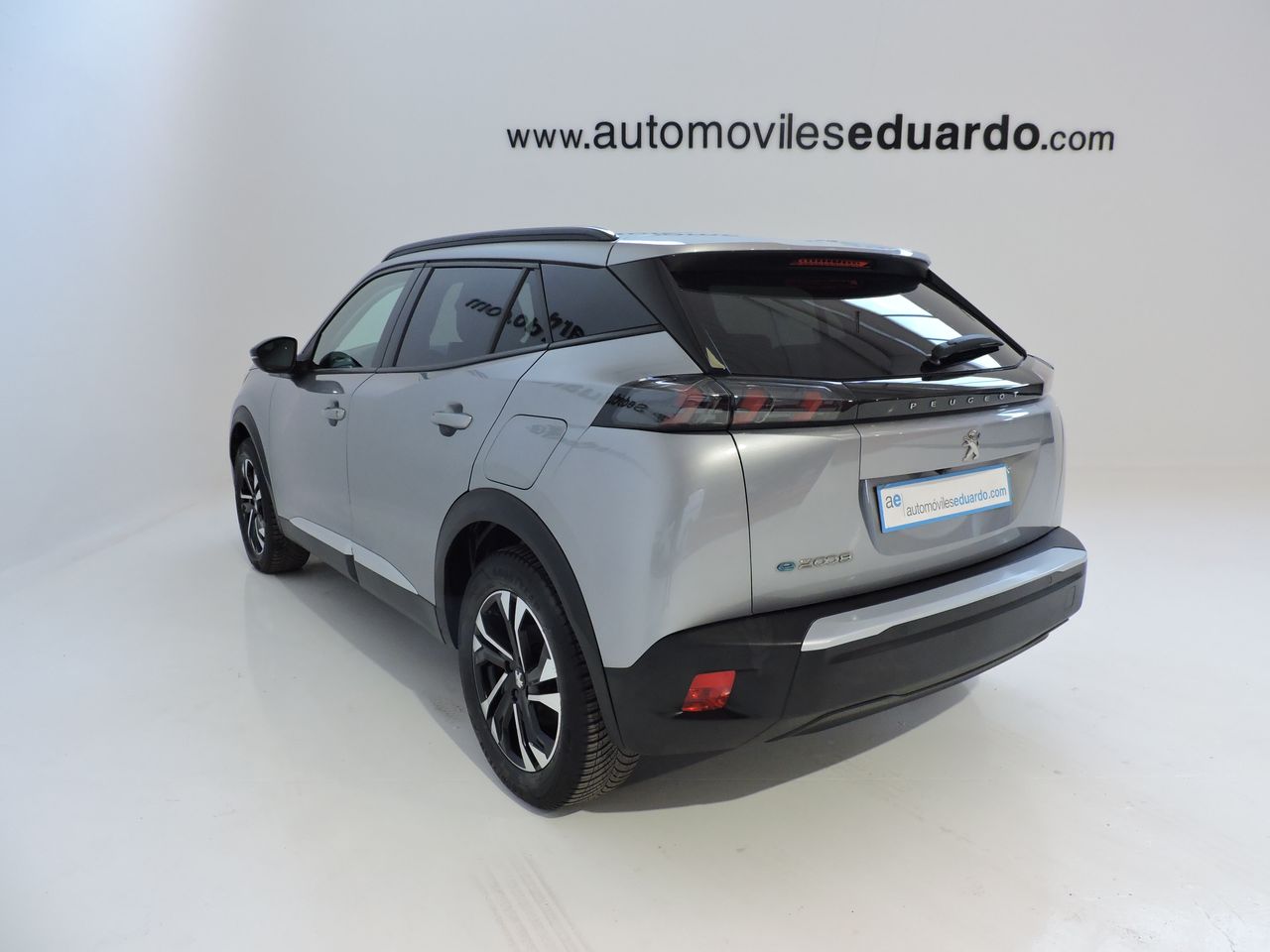 Peugeot e-2008 E-2008 Allure 136CV - Foto 7