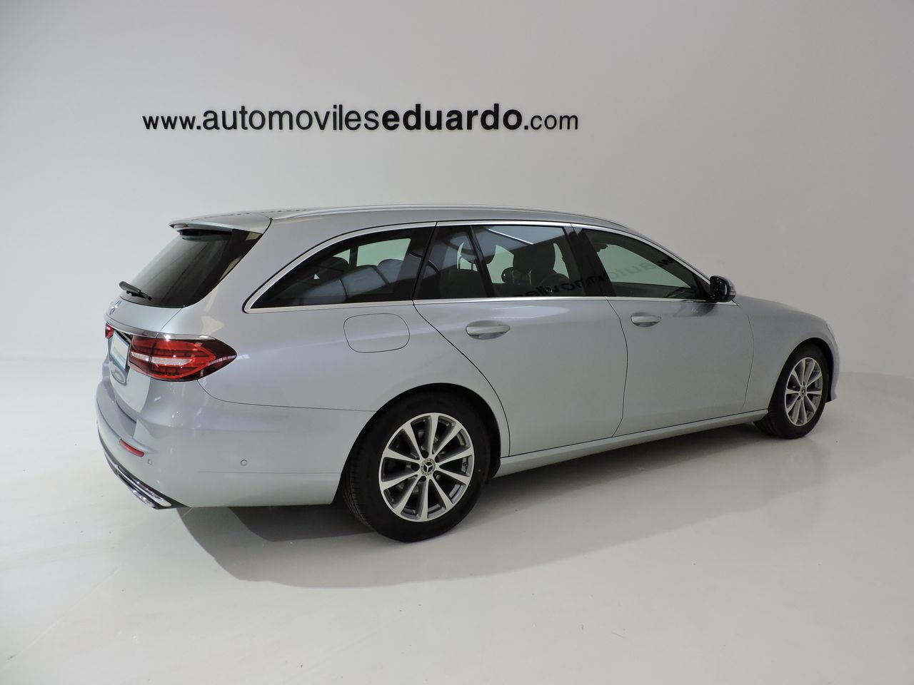Mercedes Clase E E 200d Estate 9G-DCT Business Solution 5p - Foto 5