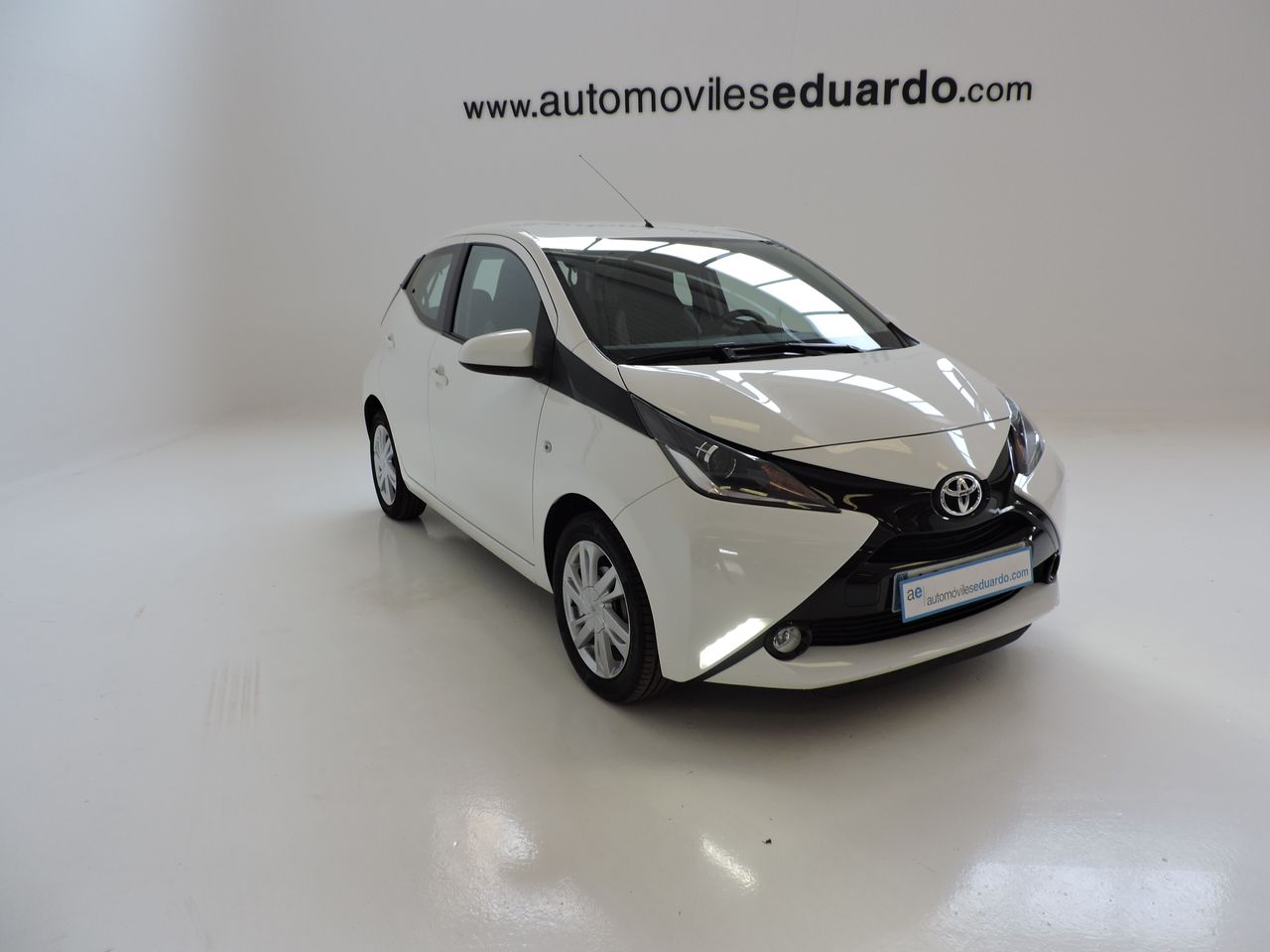Toyota Aygo 5p 70 x-play - Foto 4