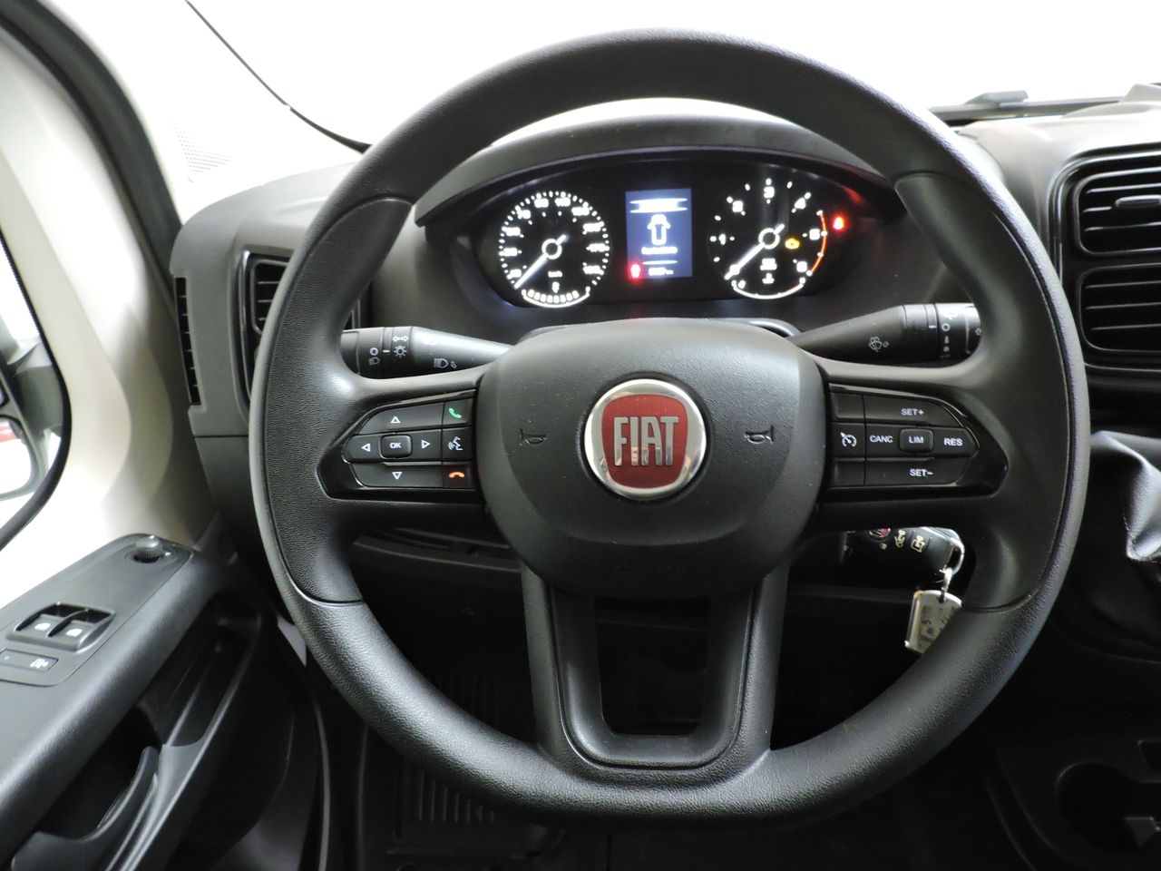 Fiat Ducato 120 3.0 C H1 - Foto 8