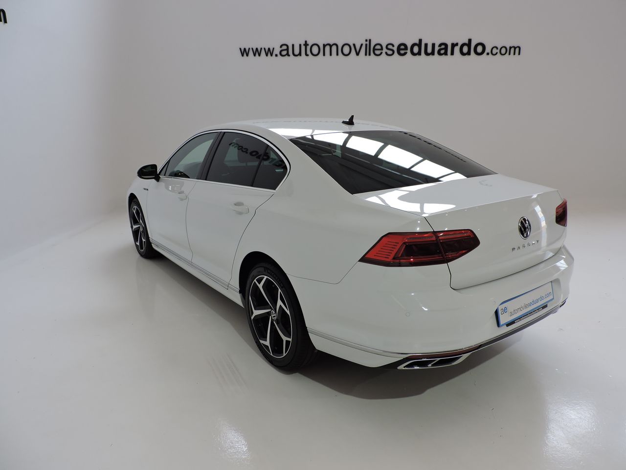 Volkswagen Passat PASSAT 2.0TDI R-Line 150CV 4p - Foto 7