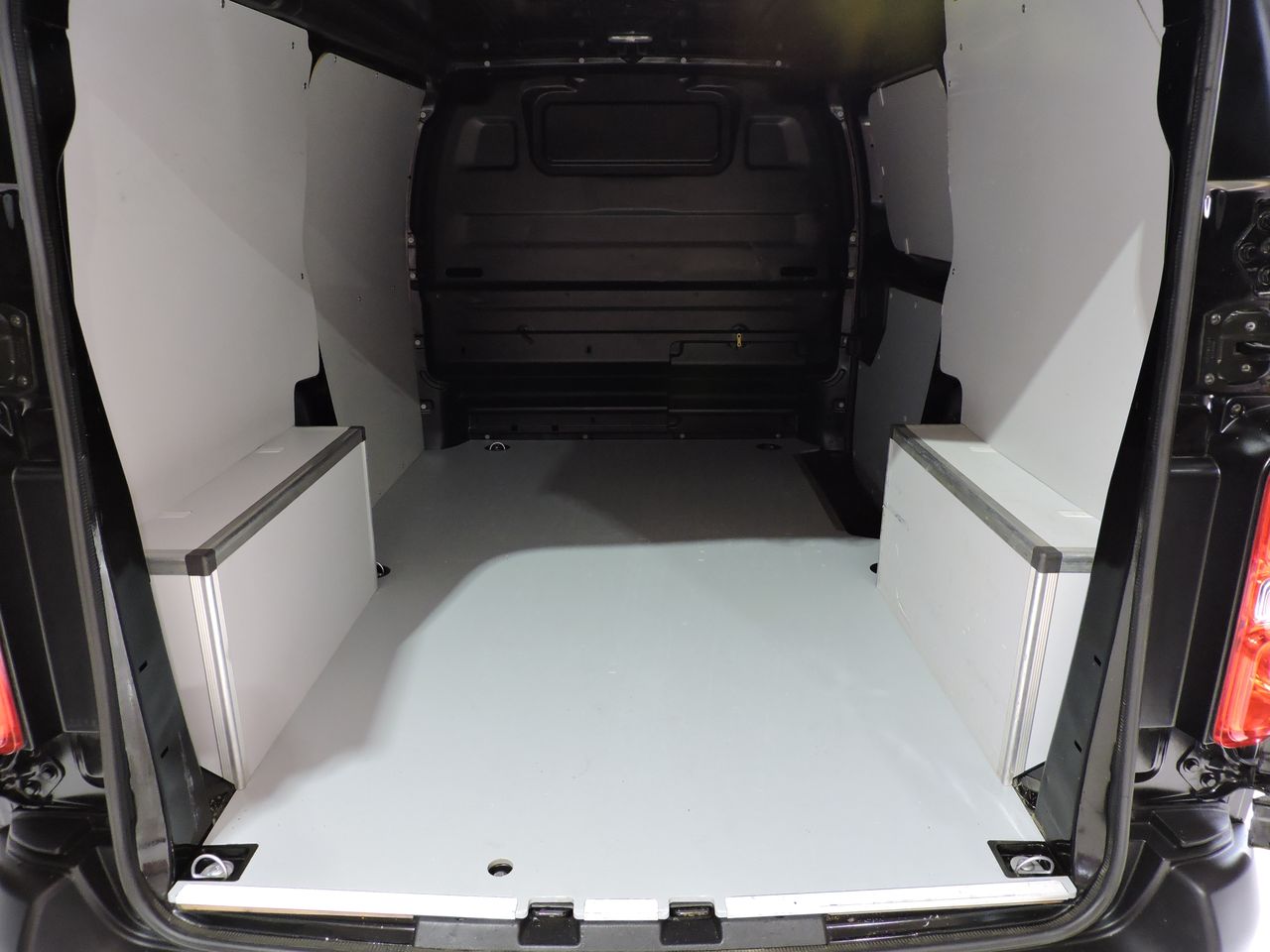 Opel Vivaro 2600 FG 1.5 TD 120 L2H1 BInj. Edition S/S 5p - Foto 12