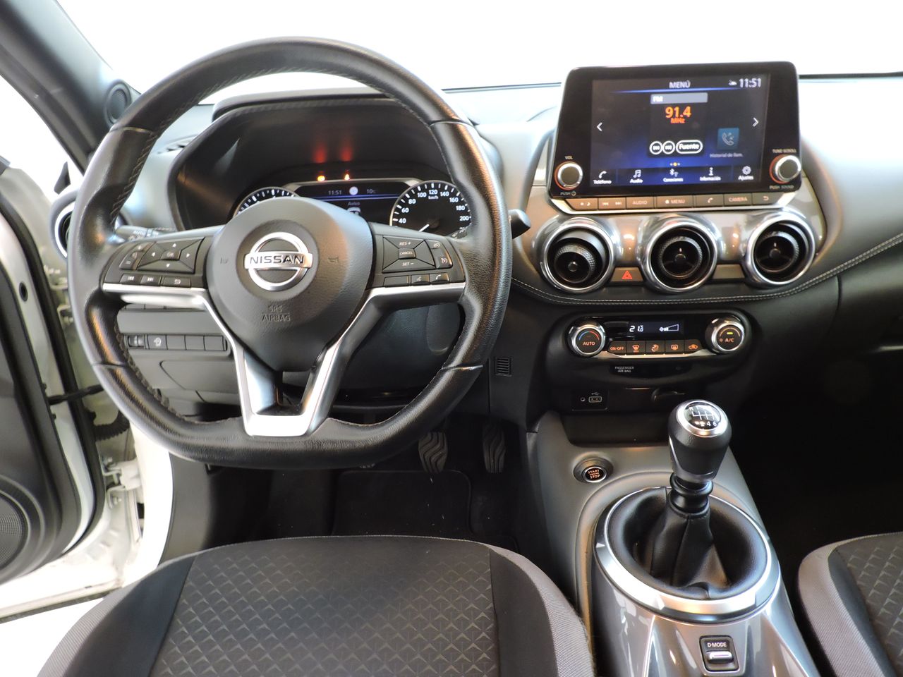 Nissan Juke CROSSOVER 1.0 DIG-T 114 N-CONNECTA - Foto 8