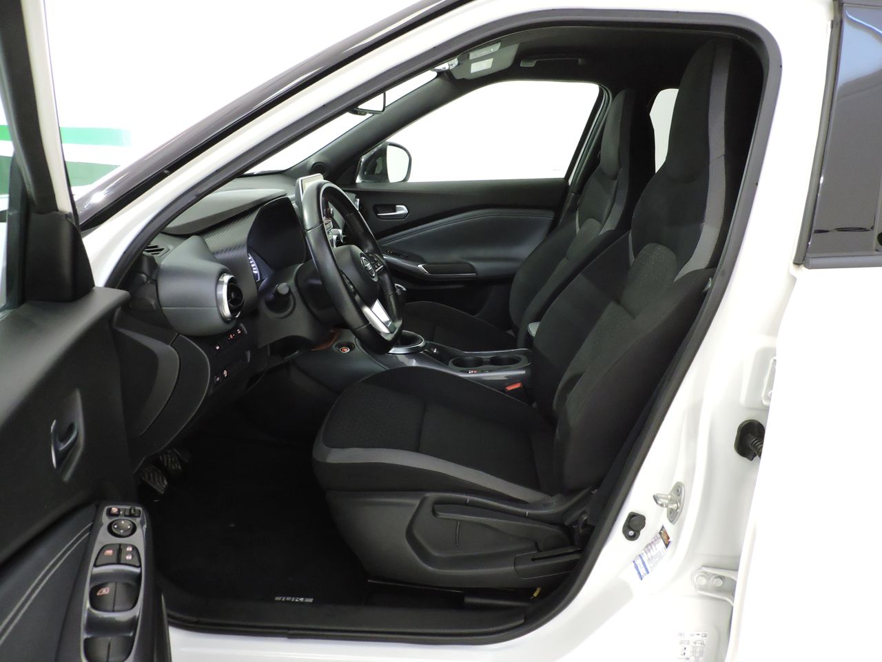 Nissan Juke 1.0 DIG-T 114 N-CONNECTA - Foto 9