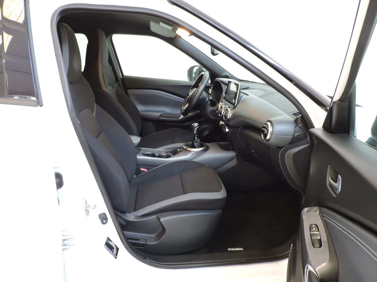 Nissan Juke CROSSOVER 1.0 DIG-T 114 N-CONNECTA - Foto 10