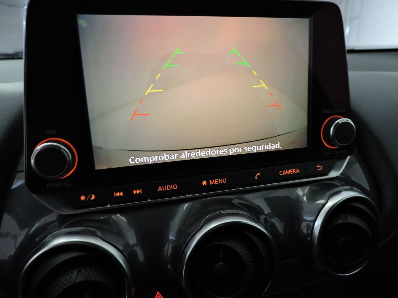 Nissan Juke 1.0 DIG-T 114 N-CONNECTA - Foto 13