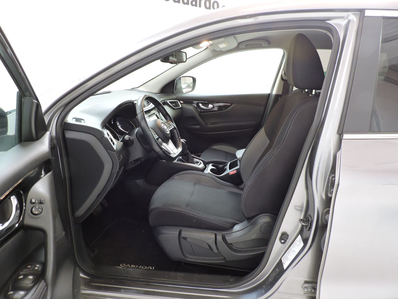 Nissan Qashqai 1.5 DCI 115 DCT Business Edition - Foto 9