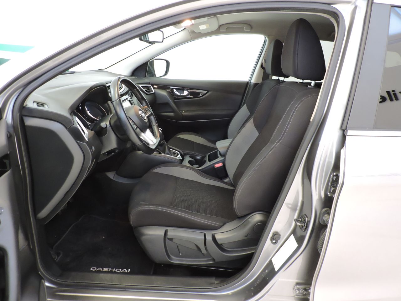 Nissan Qashqai 1.5 DCI 115 DCT Business Edition - Foto 9