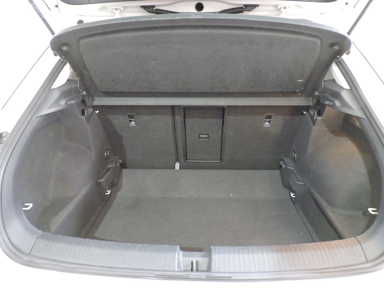 Volkswagen T-Roc Advance 1.5 TSI 110 kW (150 CV) DSG 7 vel. - Foto 15