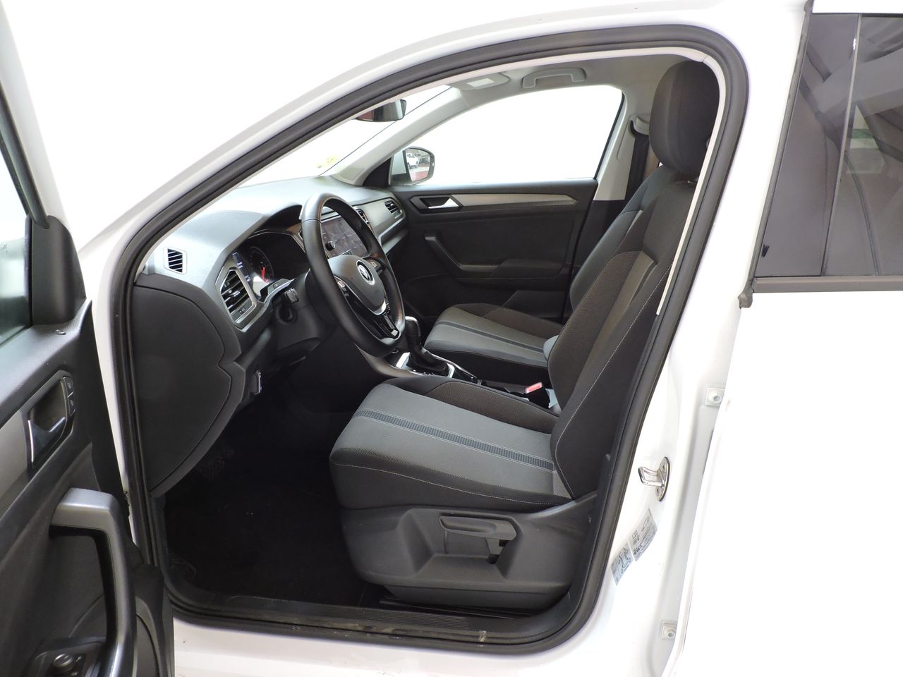 Volkswagen T-Roc Advance 1.5 TSI 110 kW (150 CV) DSG 7 vel. - Foto 9