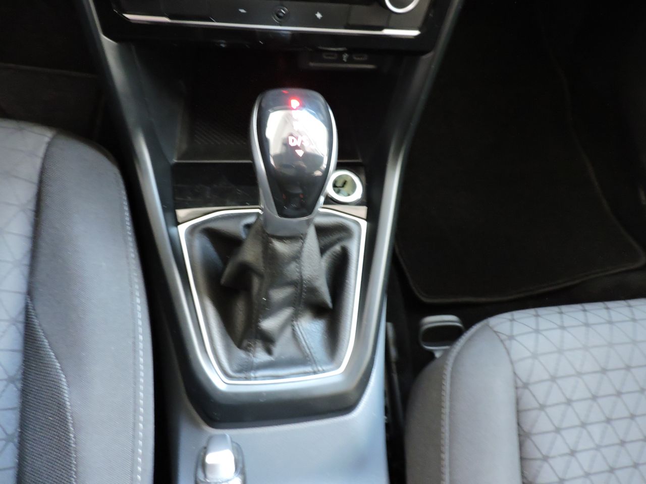 Volkswagen T-Cross Advance 1.0 TSI 81 kW (110 CV) DSG 7 vel. - Foto 15