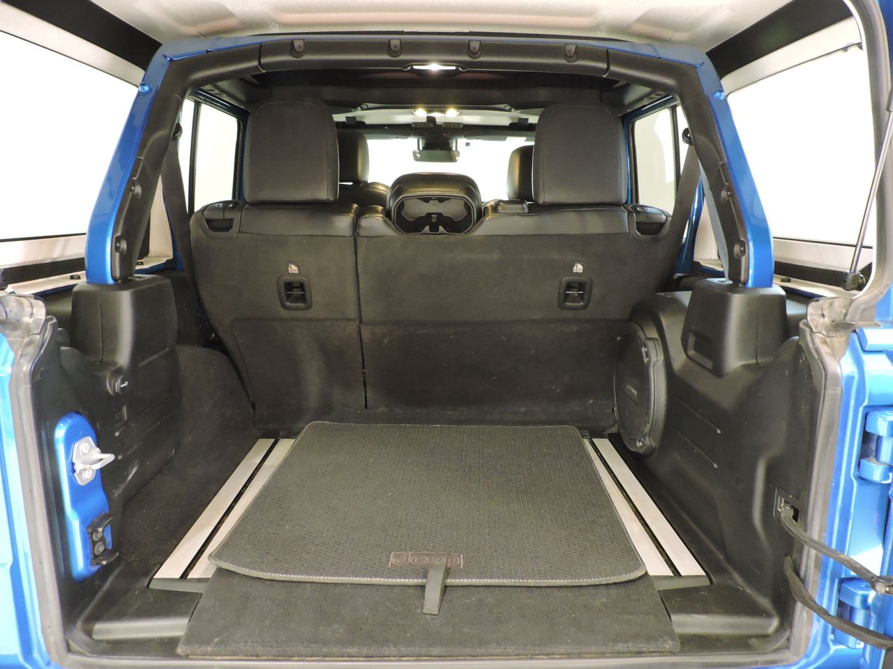 Jeep Wrangler 2.0T UNLIMITED 80TH ANNIVERSARY AUTO 4WD - Foto 17