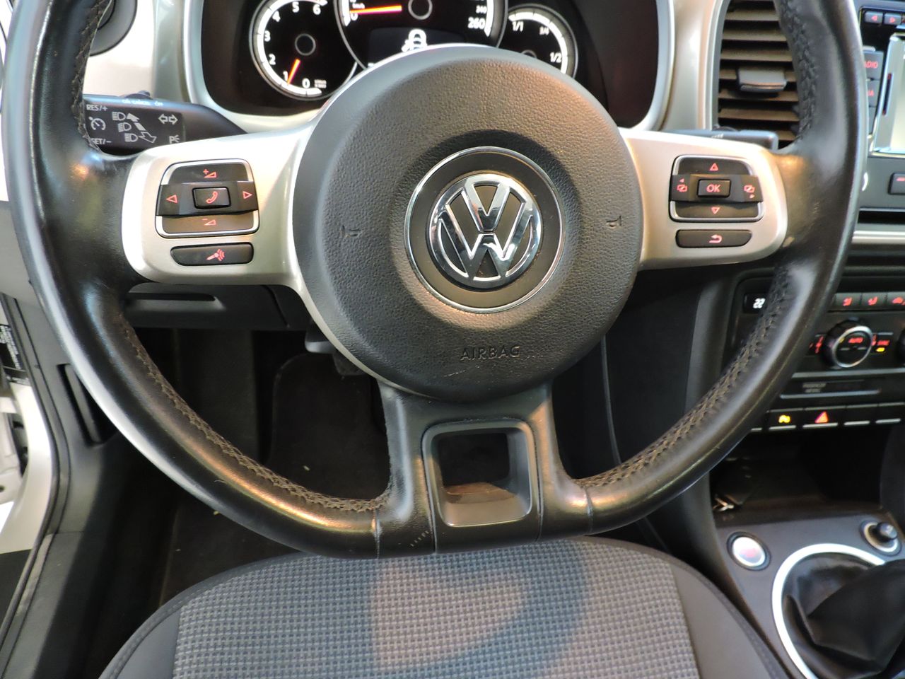 Volkswagen Beetle BEETLE 1.6 CR TDI - Foto 12