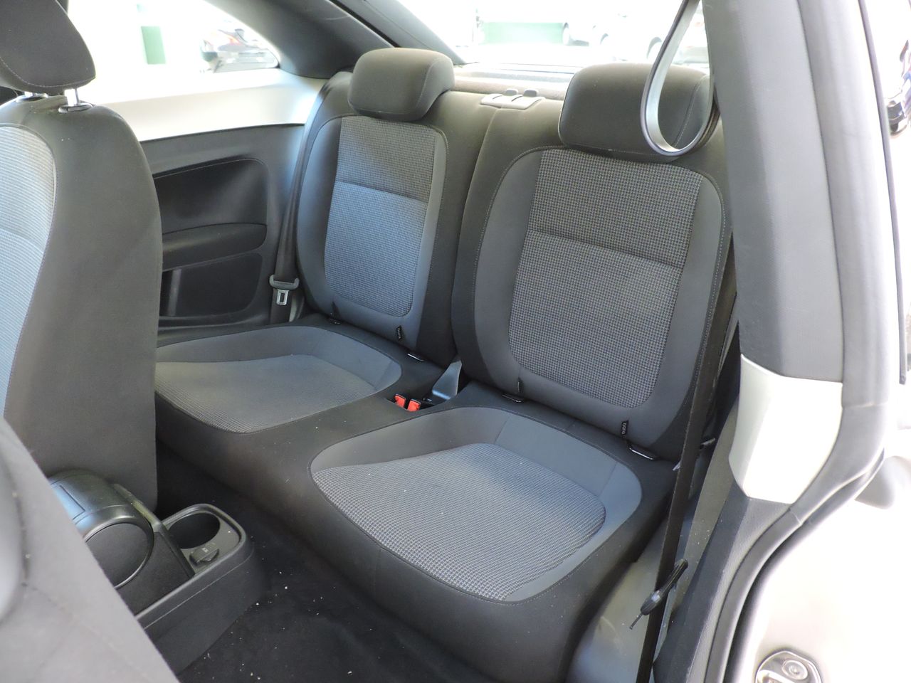 Volkswagen Beetle BEETLE 1.6 CR TDI - Foto 11