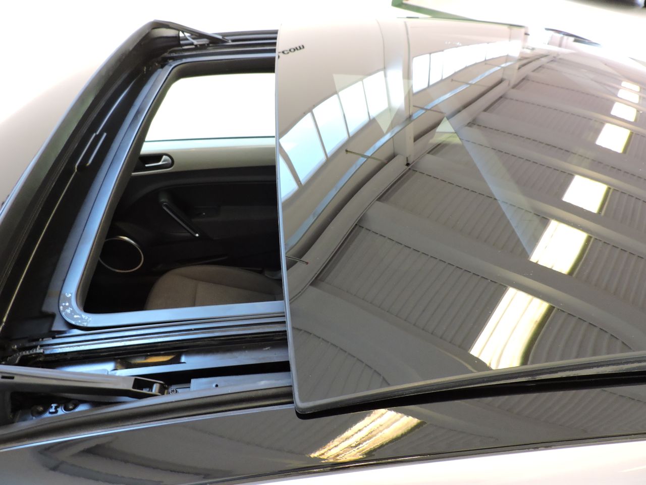 Volkswagen Beetle BEETLE 1.6 CR TDI - Foto 15