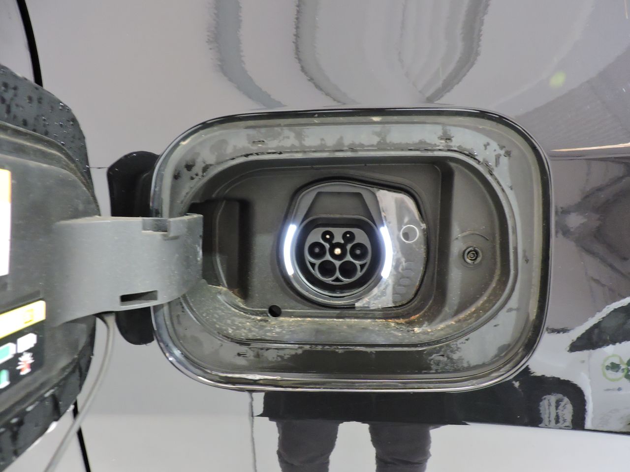 Jeep Compass JEEP Compass 1.3 PHEV Limited 4x4 Aut. - Foto 17