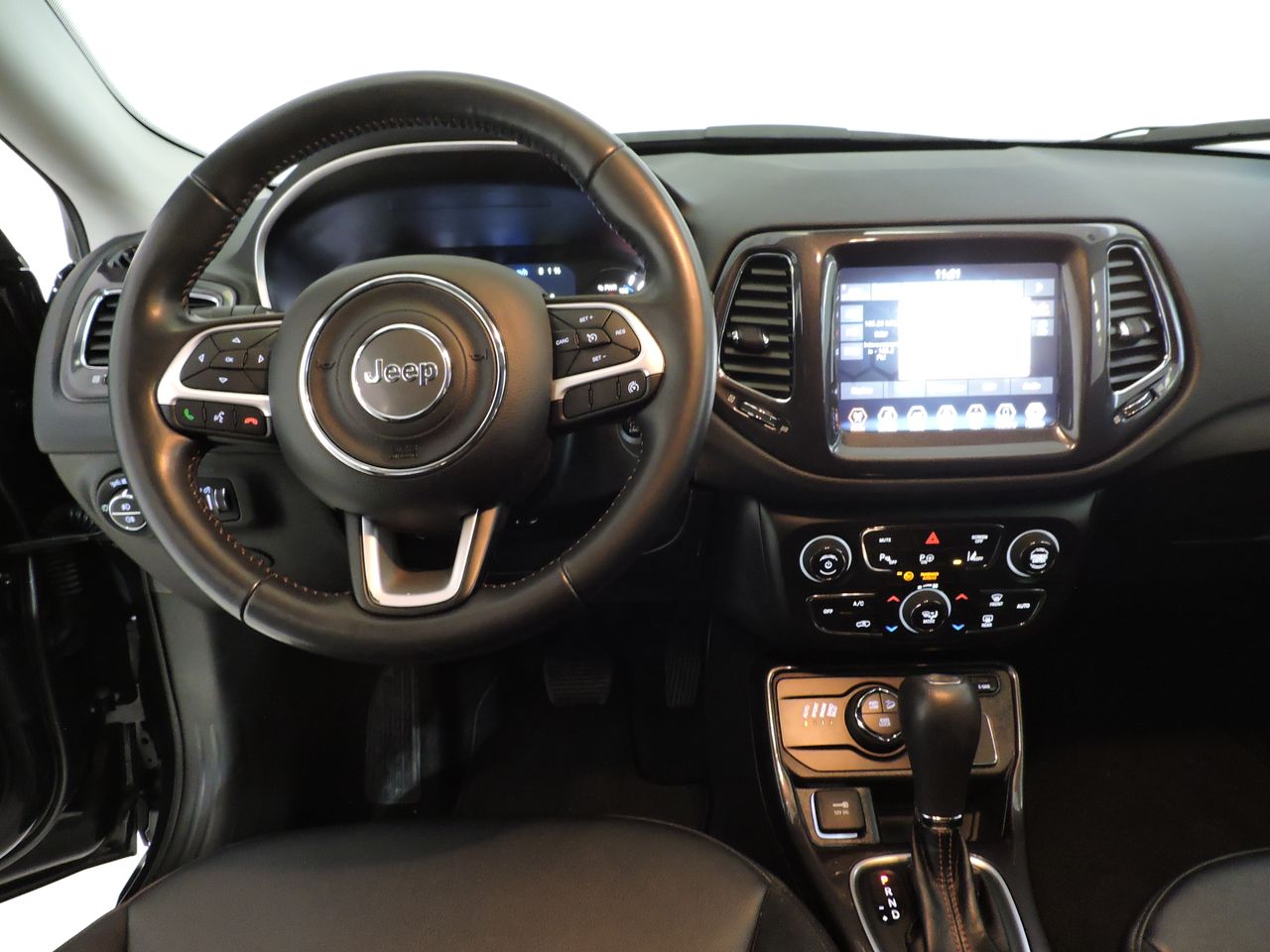 Jeep Compass 1.3 PHEV Limited 4xe Aut. - Foto 8