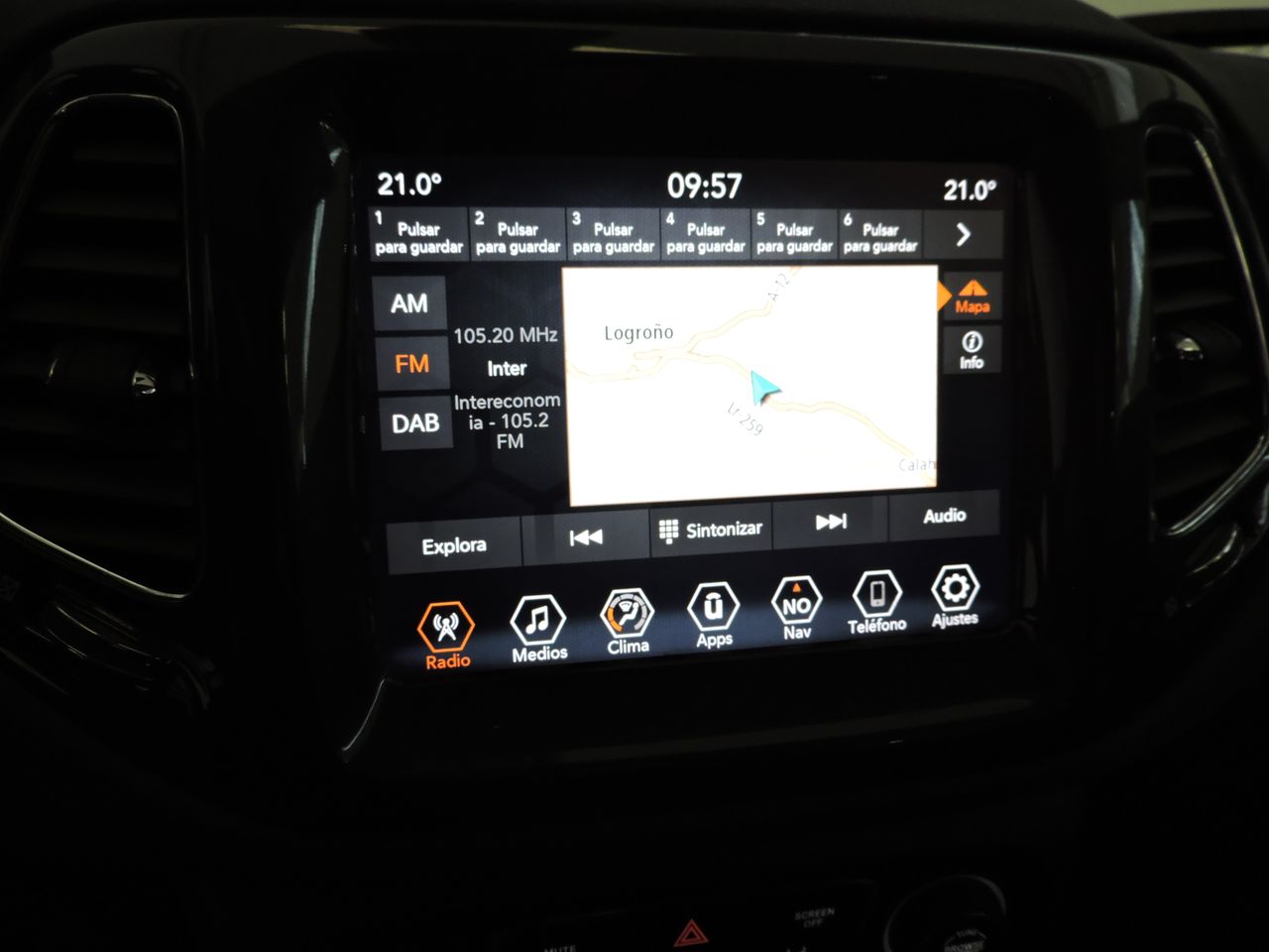 Jeep Compass JEEP Compass 1.3 PHEV Limited 4x4 Aut. - Foto 11