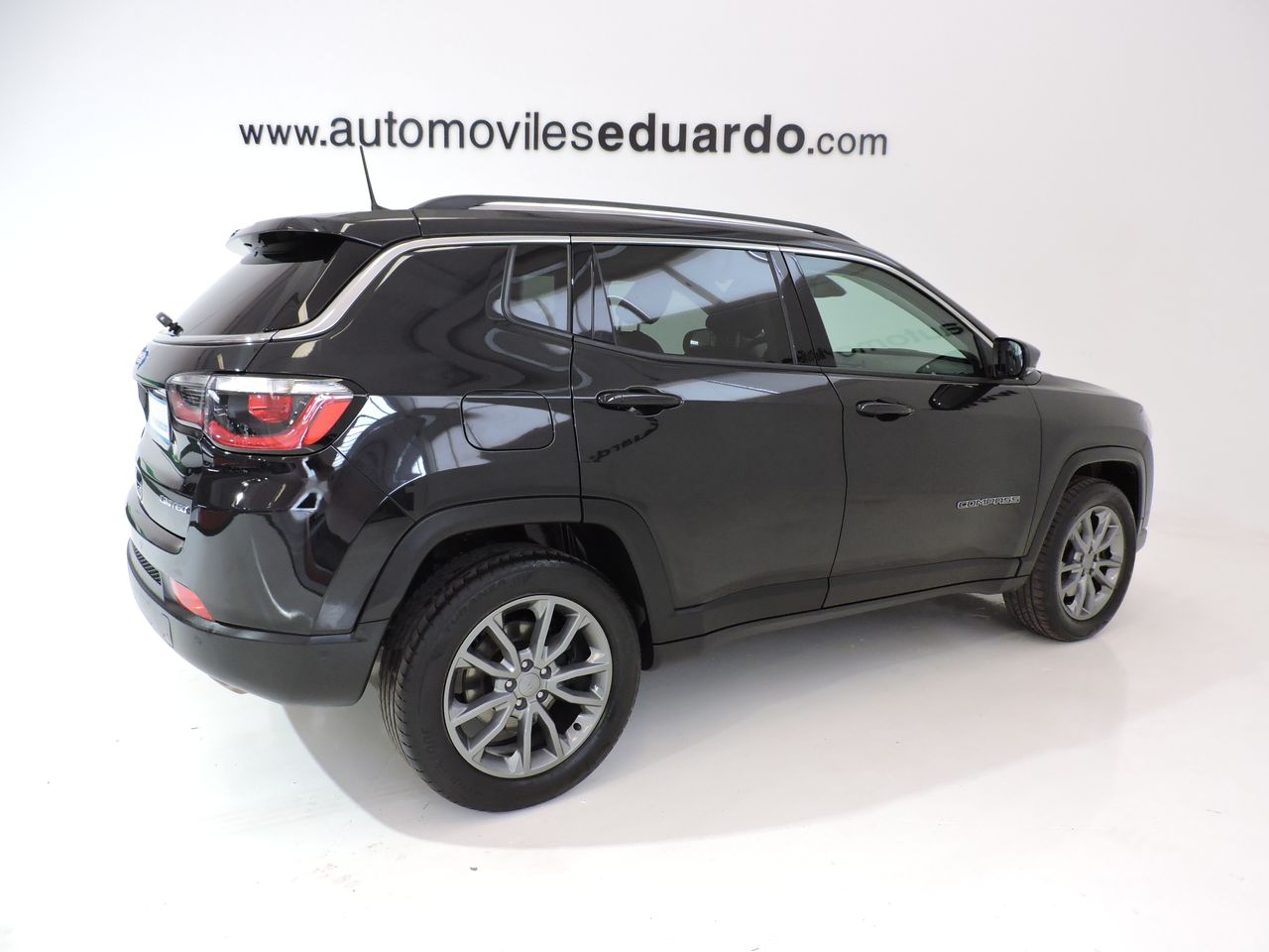 Jeep Compass 1.3 PHEV Limited 4xe Aut. - Foto 5
