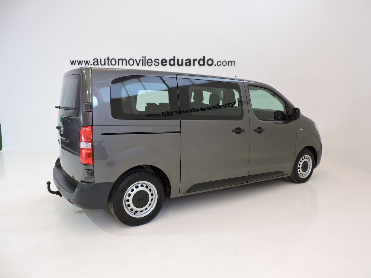 Opel Vivaro COMBI 1.5 DIESEL 88KW (120CV) M STD EXPRESS 9PLZ. - Foto 5