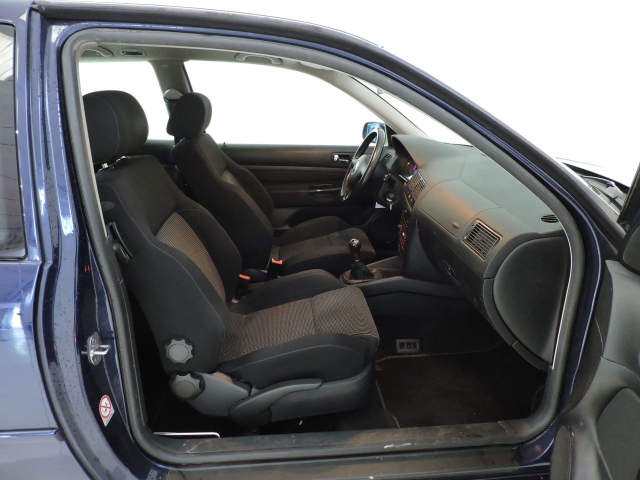 Volkswagen Golf 1.8 GTI Edicion Especial 150CV - Foto 10