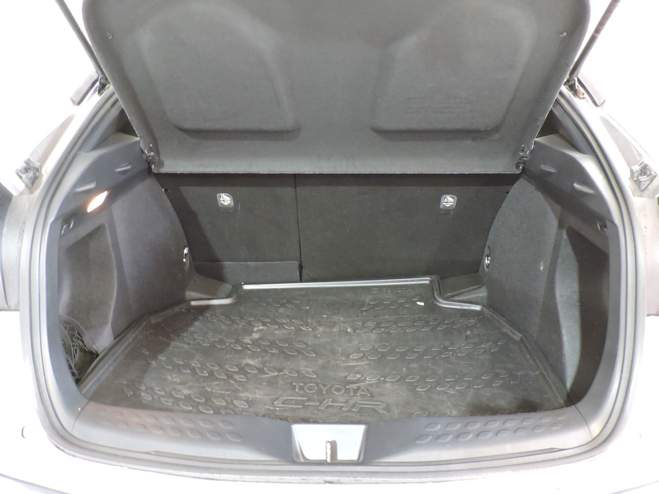 Toyota C-HR 1.8H E-CVT BUSINESS - Foto 17