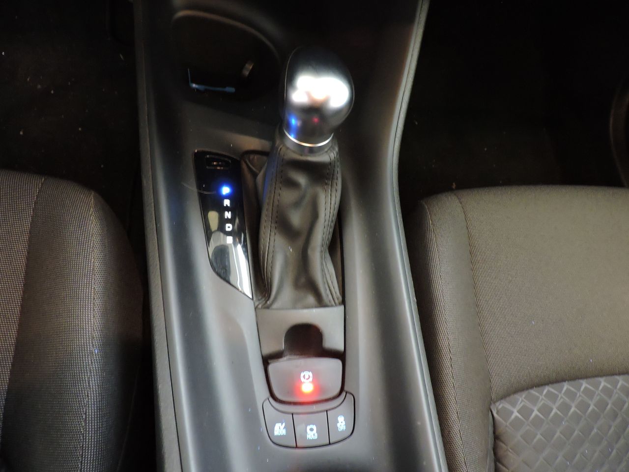 Toyota C-HR 1.8H E-CVT BUSINESS - Foto 13