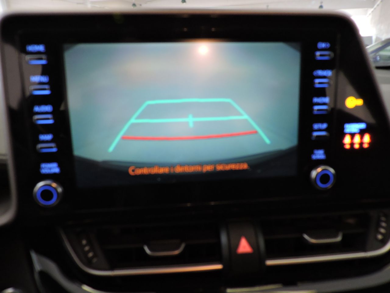 Toyota C-HR 1.8H E-CVT BUSINESS - Foto 10