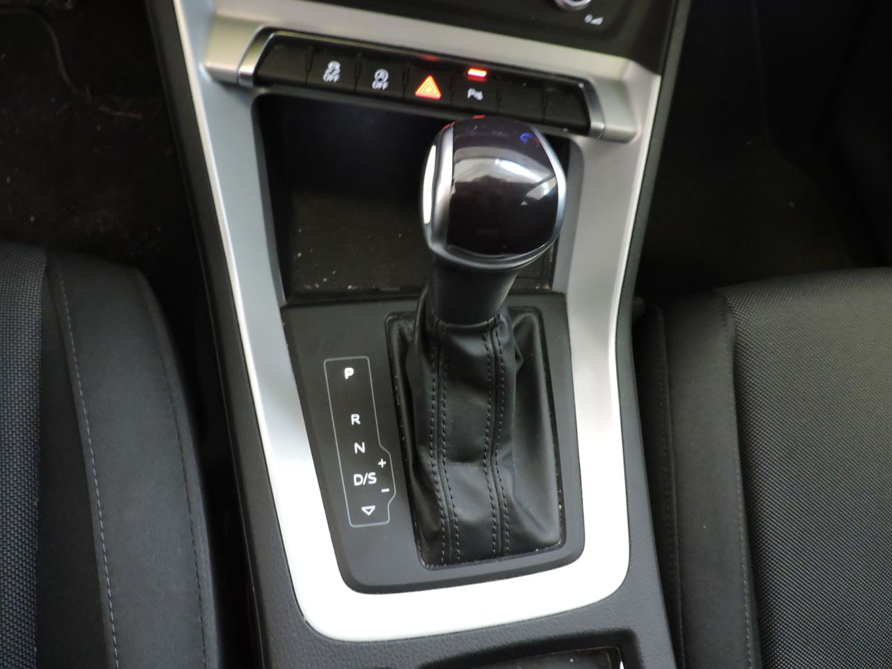 Audi Q3 35 TDI S TRONIC BUSINESS ADVANCED - Foto 10