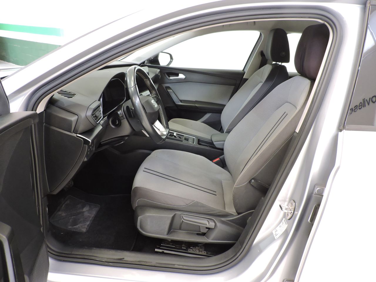 Seat Leon SPORTSTOURER  2.0 TDI 150 DSG S&S STYLE BUSINESS - Foto 9