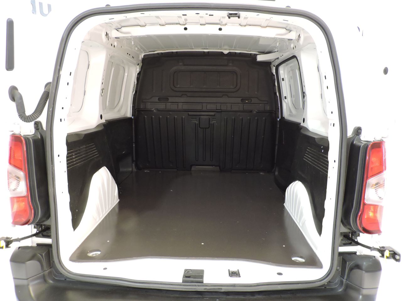 Peugeot Partner PREMIUM L1 1.5 HDI 100CV - Foto 13