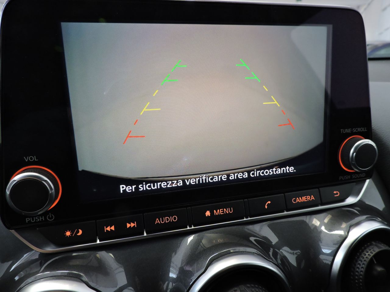 Nissan Juke 1.0 DIG-T 117 N-CONNECTA MT - Foto 10