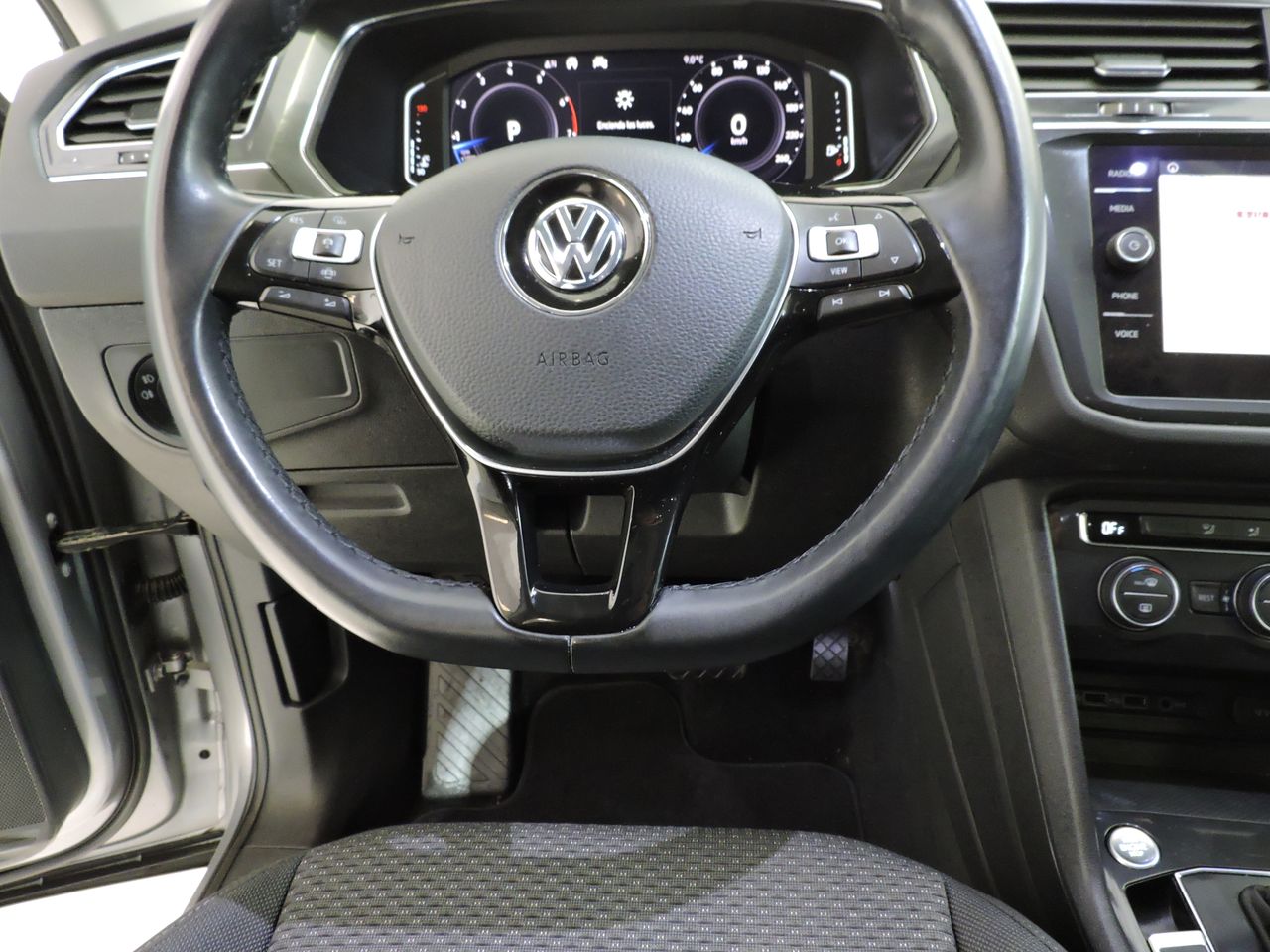 Volkswagen Tiguan Allspace 1.5 TSI ACT DSG7 Comfortline 5p - Foto 12