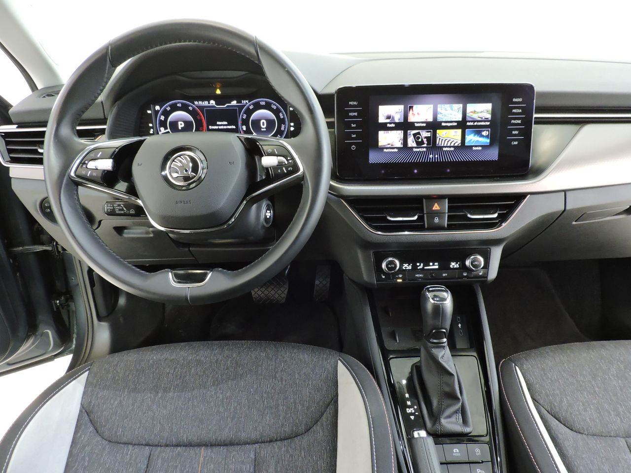 Skoda Kamiq Kamiq 1.6 TDI 85kW 115CV DSG7 Style - Foto 8