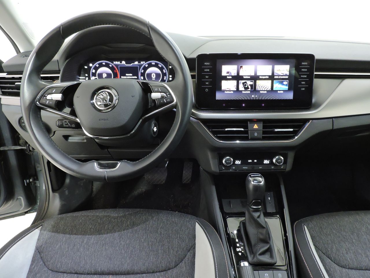 Skoda Kamiq Kamiq 1.6 TDI 85kW 115CV DSG7 Style - Foto 8