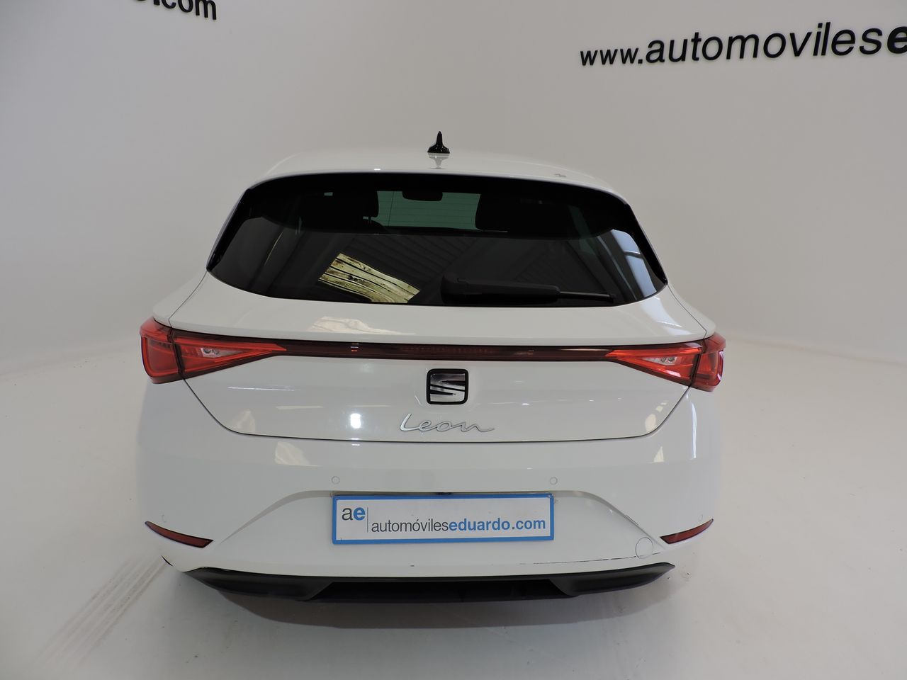 Seat Leon LEON 2.0 TDI 115CV S&S Style Go - Foto 6